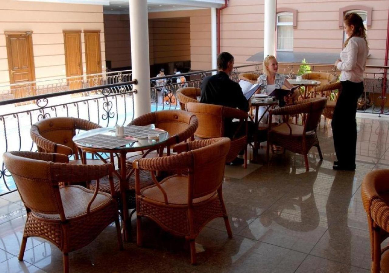 Hotel Bek Tasjkent Eksteriør bilde